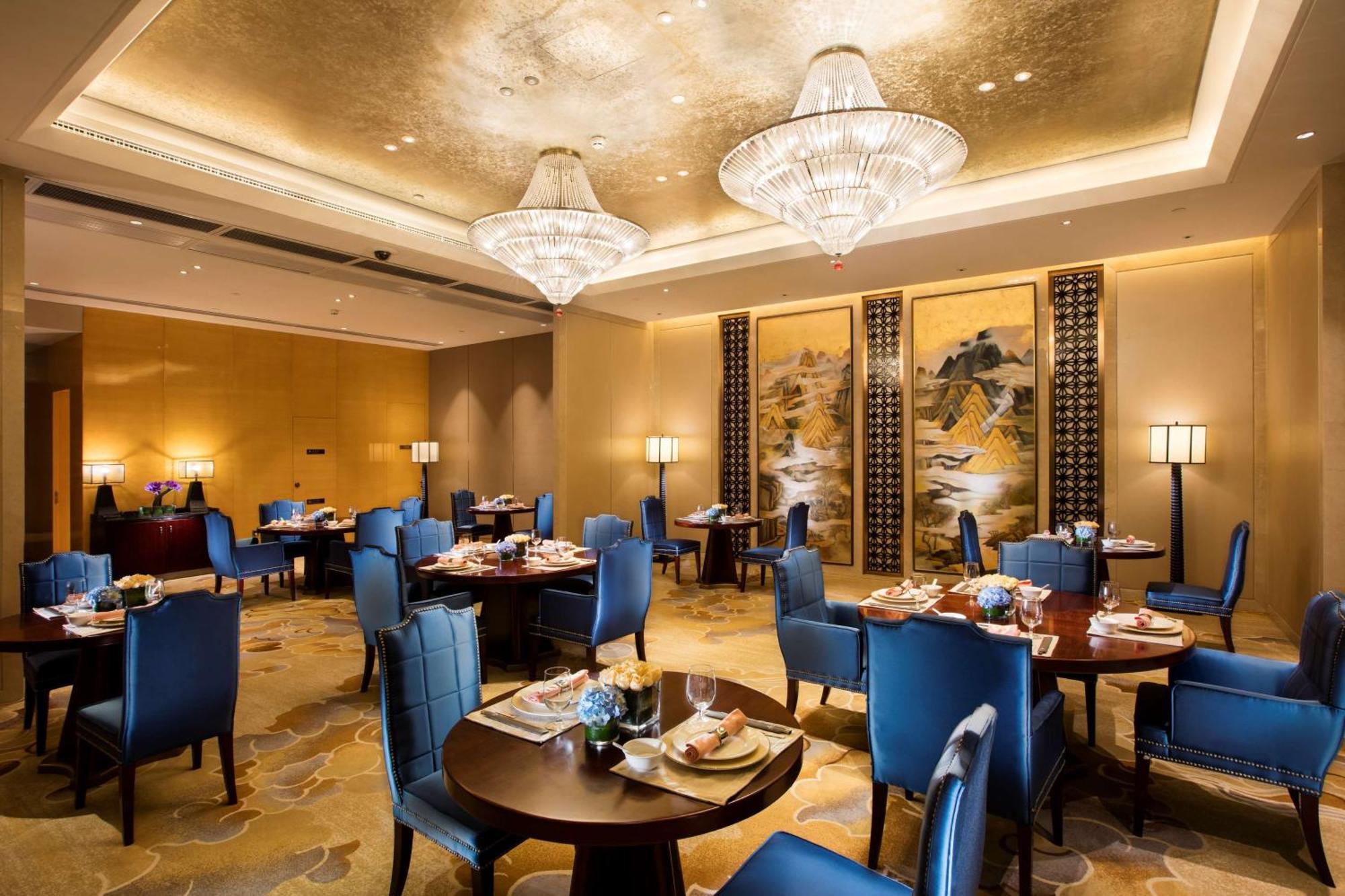 Hilton Wuhan Yangtze Riverside Kültér fotó